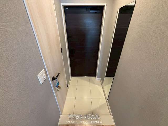 The Fine Tower Apartment for Sale in Urasoe, Okinawa - Thumbnail 3