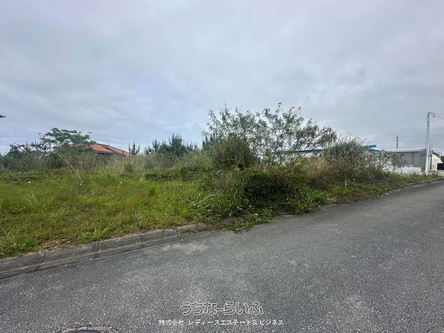 333m² Land for Sale in Nakijin Village, Okinawa with Excellent Views - Thumbnail 4