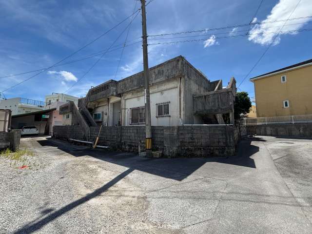 276m² Land Plot for Sale in Akamichi, Uruma City, Okinawa - Thumbnail 3