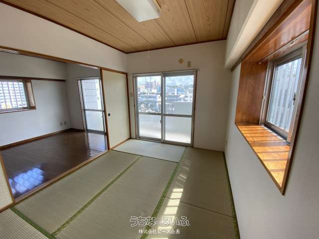 2LDK Corner Apartment for Rent in Naha, Okinawa - Grand Hills Tamagusuku - Thumbnail 4