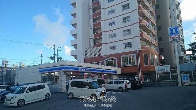 Rent 2DK Apartment in Naha, Okinawa - Top Floor, No Deposit - Thumbnail 2
