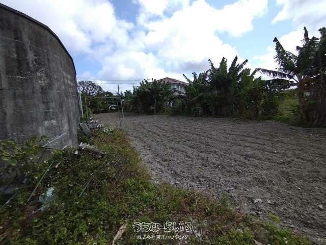 805.87 sqm Land for Sale in Yozu, Itoman City, Okinawa - Thumbnail 3