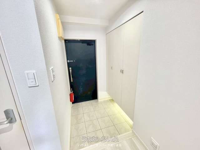 Pet-Friendly 3LDK Apartment for Sale in Urasoe, Okinawa - Thumbnail 3