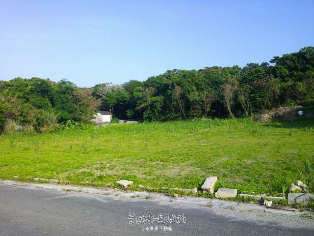 1595 m² Land for Sale in Katsuren Heianna, Uruma, Okinawa - Thumbnail 2