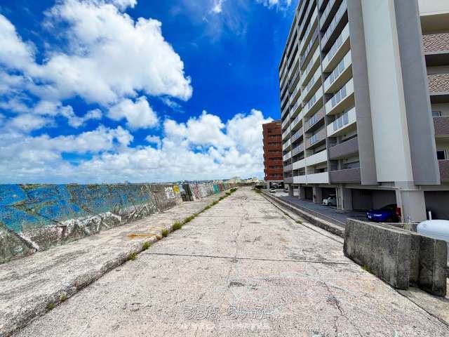 Ocean View 3LDK Condo for Sale in Ginowan, Okinawa - Thumbnail 4