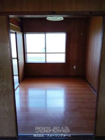 2DK Apartment for Rent in Urasoe City, Okinawa - 32,000 Yen - Thumbnail 3