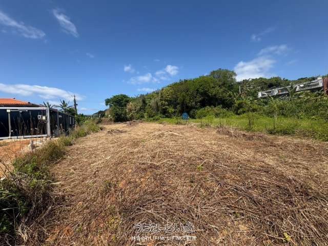 417.94 sqm Land for Sale in Motobu, Okinawa - Near the Sea - Thumbnail 4