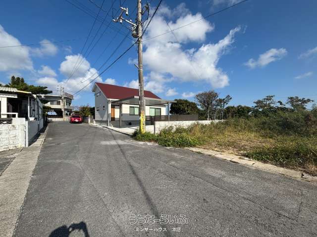 122.8 sqm Residential Land Plot for Sale in Yaeze Town, Okinawa - Thumbnail 3