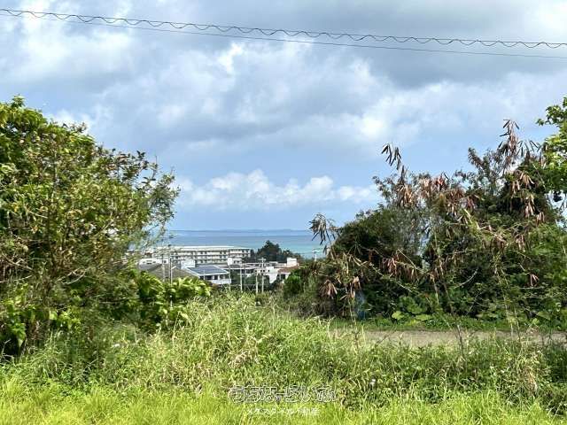 403sqm Land for Sale in Nanjo City, Okinawa with Ocean Views - Thumbnail 3