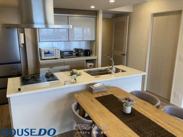 Premist Chatan Araha Beach The TERRACE Ocean View 2LDK Apartment - Thumbnail 3