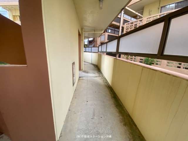 2LDK Apartment for Rent in Naha, Okinawa - Near Tsubogawa Station - Thumbnail 4