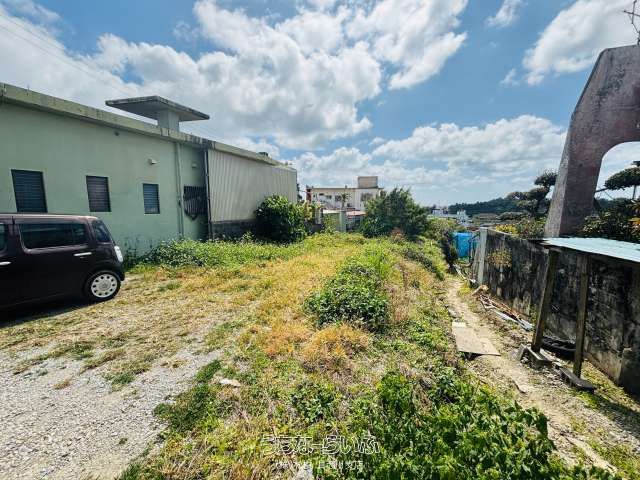 351 sqm Residential Land for Sale in Takaezu, Uruma, Okinawa - Thumbnail 3