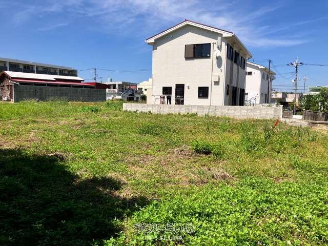448 sqm Land for Sale in Yomitan Village, Okinawa - Thumbnail 3