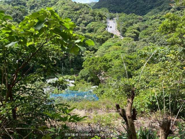 5,000 Tsubo Land for Sale in Motobu, Okinawa with Renovation Potential - Thumbnail 4