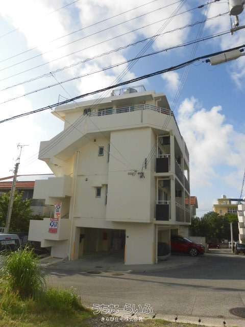 1LDK Apartment for Rent in Naha, Okinawa with Free Parking - Thumbnail 2