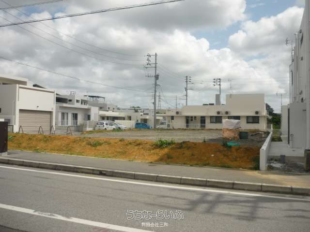 587.85 sqm Residential Land for Sale in Yomitan Village, Okinawa - Thumbnail 3