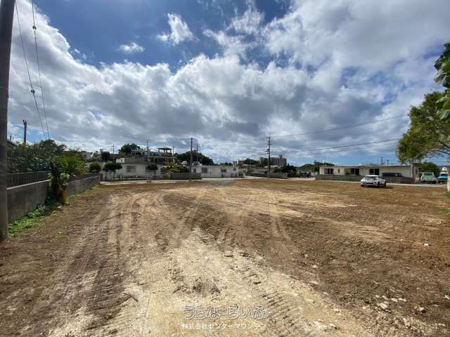 1252m² Land for Sale in Yomitan Village, Okinawa - Thumbnail 4