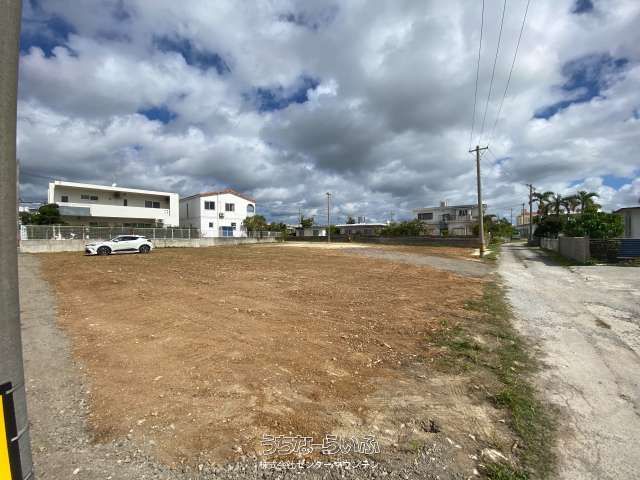 1252m² Land for Sale in Yomitan Village, Okinawa - Thumbnail 2