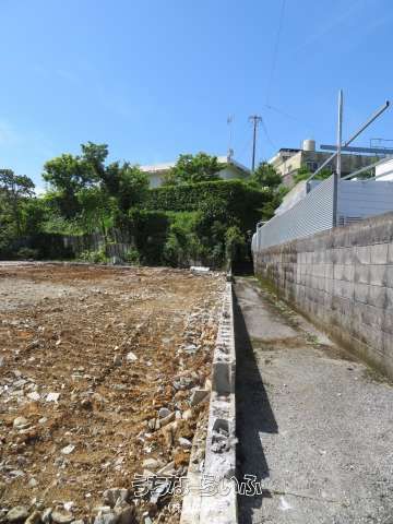329.9㎡ Land for Sale in Okinawa City, Chibana 1-chome - Thumbnail 4