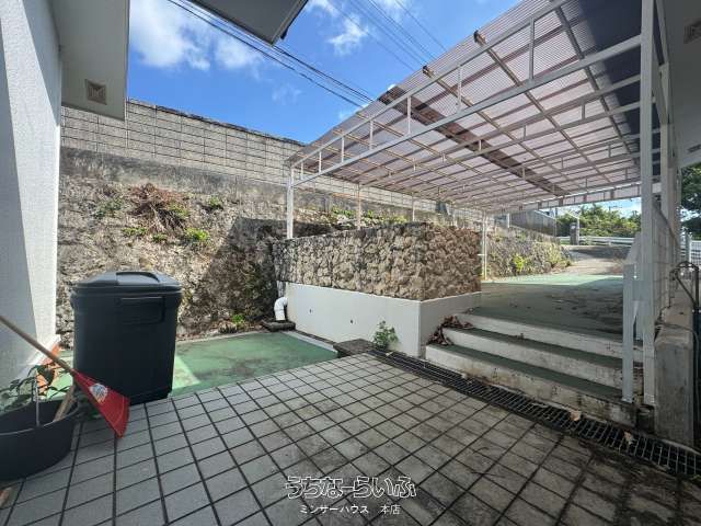 252.9 Tsubo Land with Steel Home in Chatan, Okinawa - Vacant Land Delivery Possible - Thumbnail 3