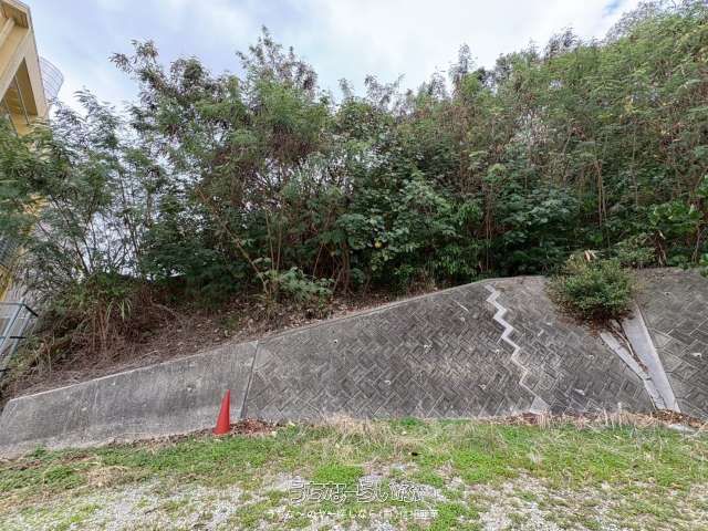 1,348 m² Land for Sale in Tomigusuku, Okinawa - Prime Location - Thumbnail 4