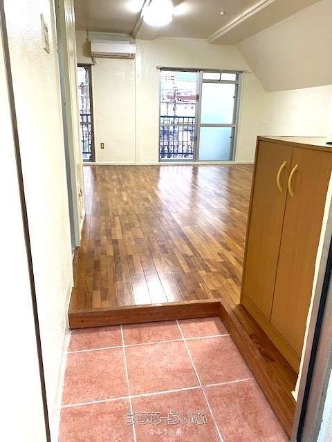 1LDK Apartment for Rent near Furujima Station, Naha, Okinawa - Thumbnail 3