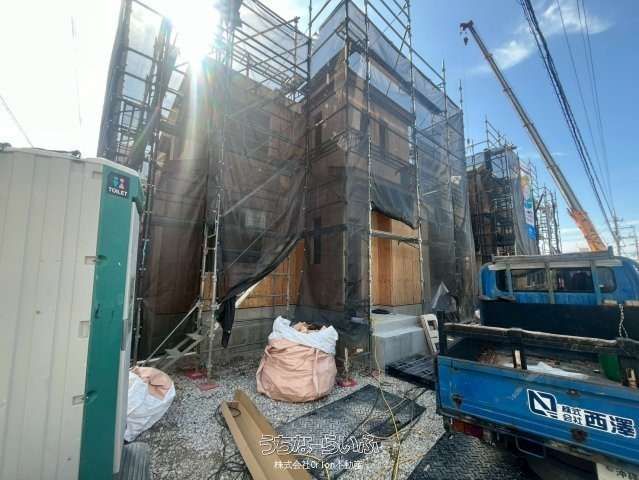 New 4LDK House for Sale in Ginowan City, Okinawa - Thumbnail 2