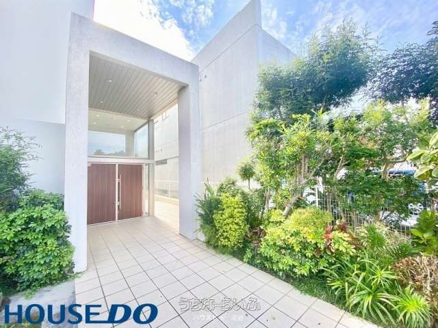 Bears Court Kuwae Sun Terrace 2LDK Condo for Sale in Chatan, Okinawa - Thumbnail 4