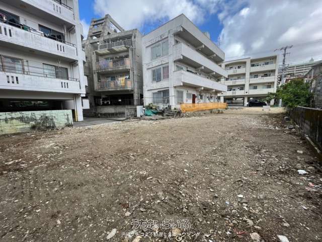 108 Tsubo Flat Residential Land for Sale in Naha, Okinawa - Thumbnail 4