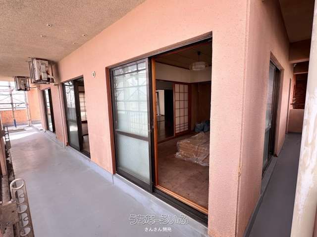 Lions Mansion Mihara 4LDK Apartment for Sale in Naha - Thumbnail 3