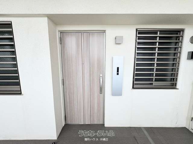 Renovated 3LDK Apartment with Ocean View in Naha, Okinawa - Thumbnail 4