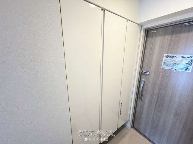 Renovated 3LDK Apartment with Ocean View in Naha, Okinawa - Thumbnail 3