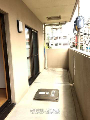 Pet-Friendly 3LDK Condo for Sale in Ginowan, Okinawa - Thumbnail 3