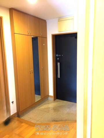 Pet-Friendly 3LDK Condo for Sale in Ginowan, Okinawa - Thumbnail 4