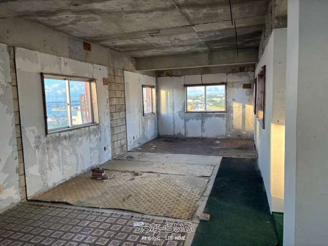Miyakojima Commercial Building for Sale in Downtown Hirara - Thumbnail 2