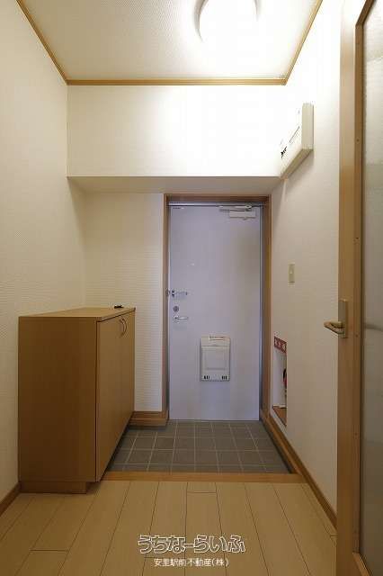 1LDK Apartment for Rent in Tomigusuku City, Okinawa - Grace 103 - Thumbnail 3