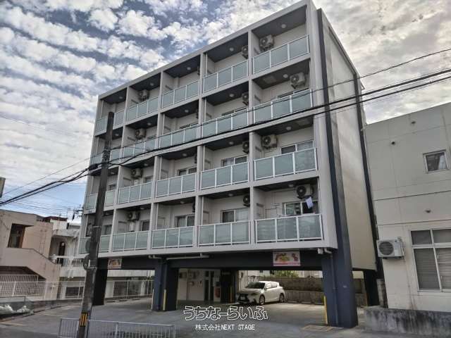 Urasoe Apartment Building for Sale - 498.68m², High Yield Potential - Thumbnail 3