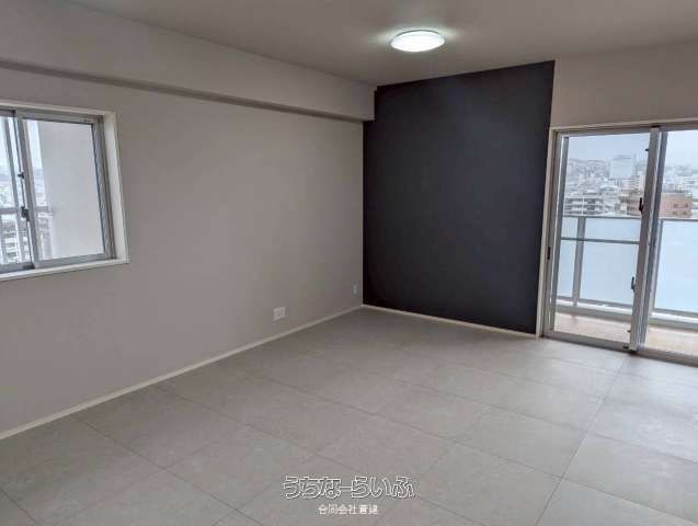 New 2LDK Apartment for Sale in Naha, Okinawa with Excellent Views - Thumbnail 2