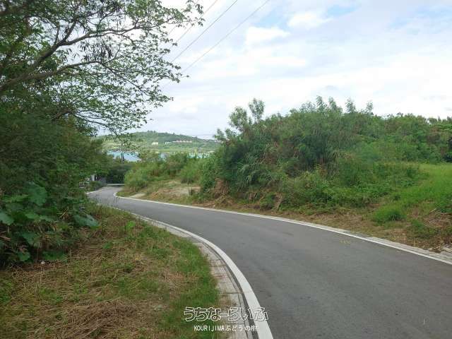 483㎡ Hilltop Land for Sale in Motobu Town, Okinawa - Image 1