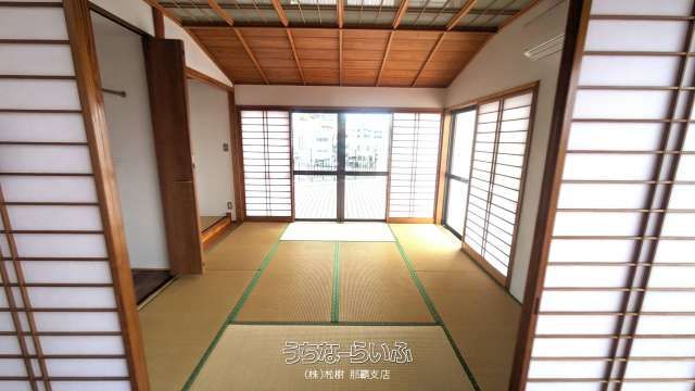 Spacious 4SLDK House for Rent in Naha, Okinawa - Thumbnail 2
