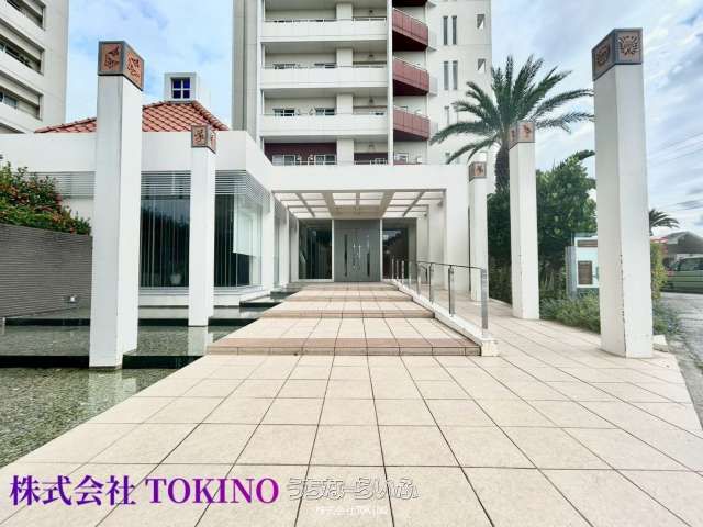 Renovated 4LDK Condo with Ocean View in Tomigusuku Toyosaki - Thumbnail 2