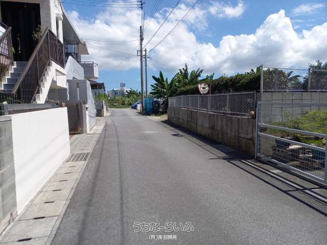637m² Development Land for Sale in Tomigusuku, Okinawa - Thumbnail 2