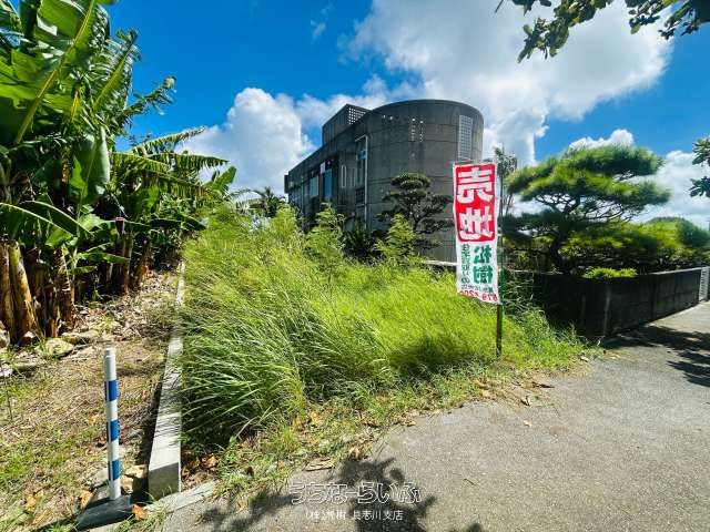 368m² Buildable Land in Uruma, Okinawa - 4 Min Walk to Sea - Thumbnail 2