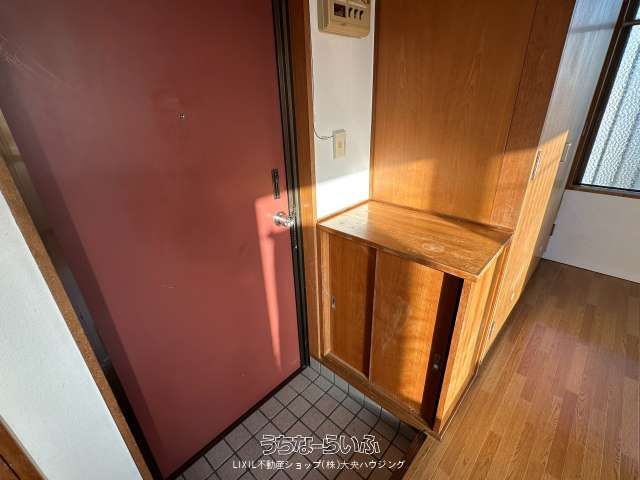 Co-Palace Hana 201: Studio Apartment for Rent in Naha, Okinawa - Thumbnail 3