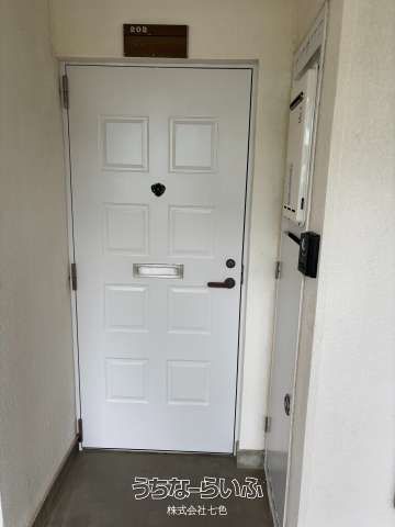 Refurbished 2LDK Condo in Naha Hanatagawa with Balcony & Parking - Thumbnail 2