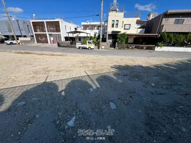 201.05 sqm Land for Sale in Urasoe, Okinawa - Prime Location - Thumbnail 2
