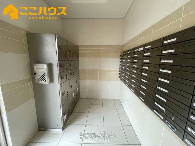 Renovated 3LDK Apartment with Ocean View in Naha, Okinawa - Thumbnail 4