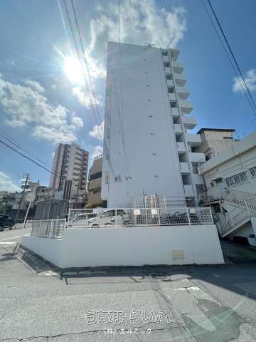 Shin Ai Mansion Tomari Investment Property in Naha, Okinawa - Thumbnail 3