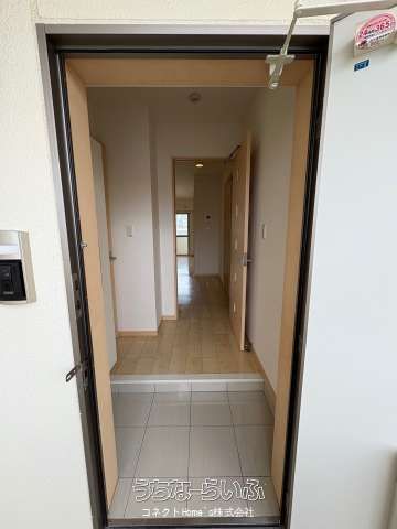 1LDK Apartment for Rent in Okinawa City, Casa Stella Unit 201 - Thumbnail 3