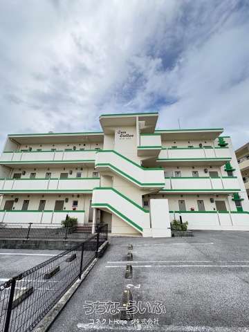 1LDK Apartment for Rent in Okinawa City, Casa Stella Unit 201 - Thumbnail 2